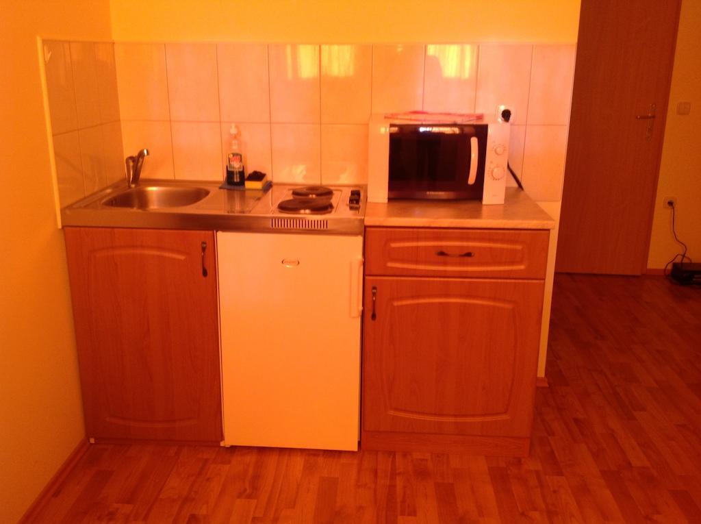 Majnar Villa Apartmanhaz Bogacs Room photo